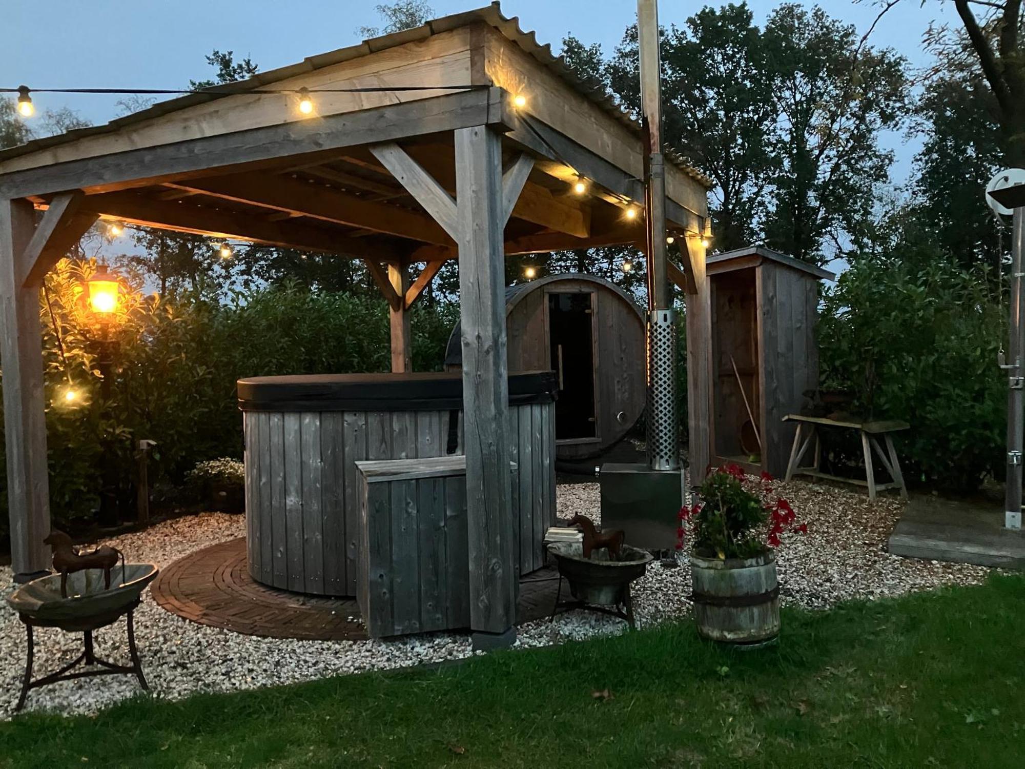 Bed & Breakfast Hoeve Happiness - Ontbijt Inbegrepen - Wellness Aanwezig Вортхёйзен Экстерьер фото