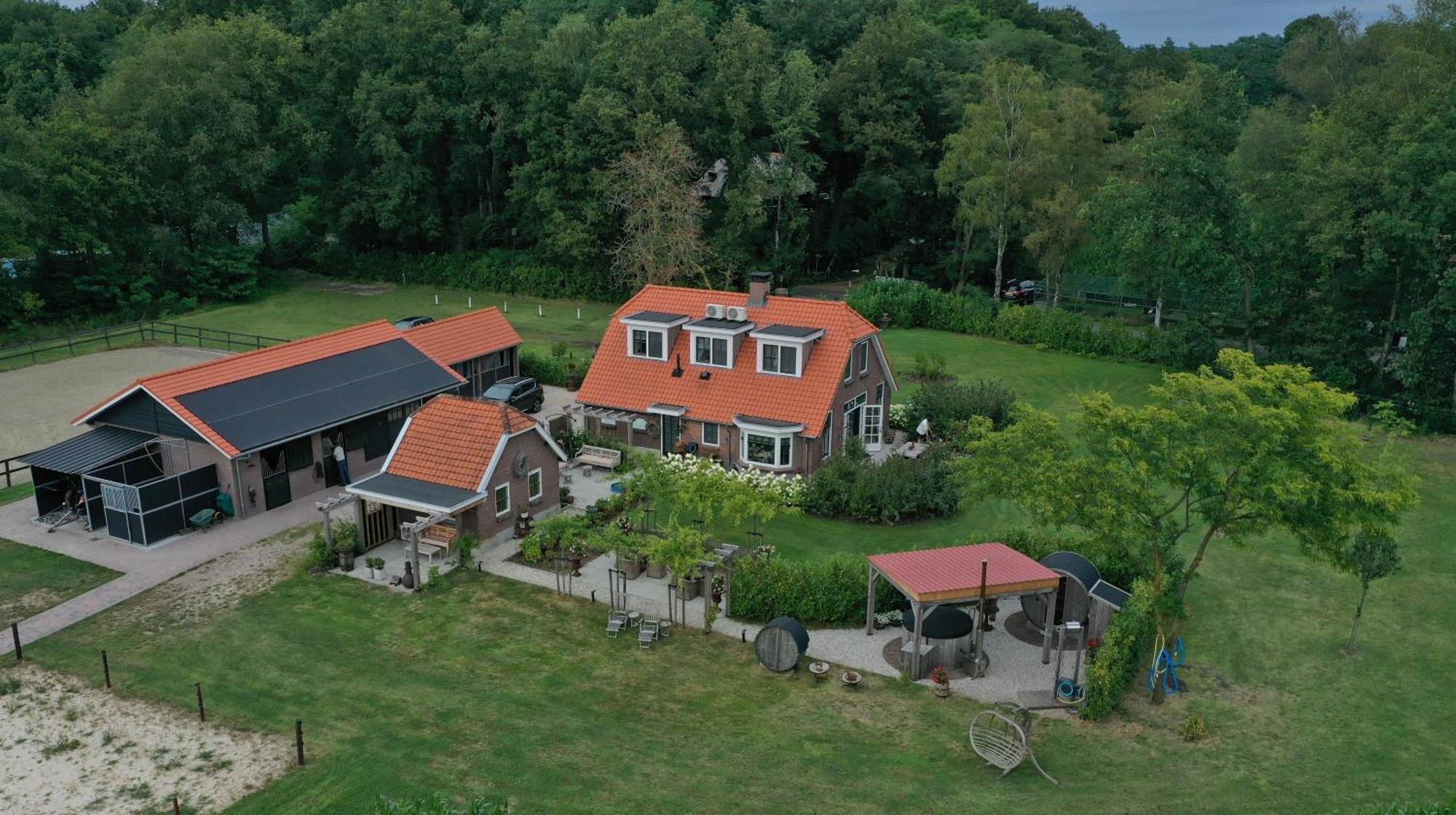 Bed & Breakfast Hoeve Happiness - Ontbijt Inbegrepen - Wellness Aanwezig Вортхёйзен Экстерьер фото